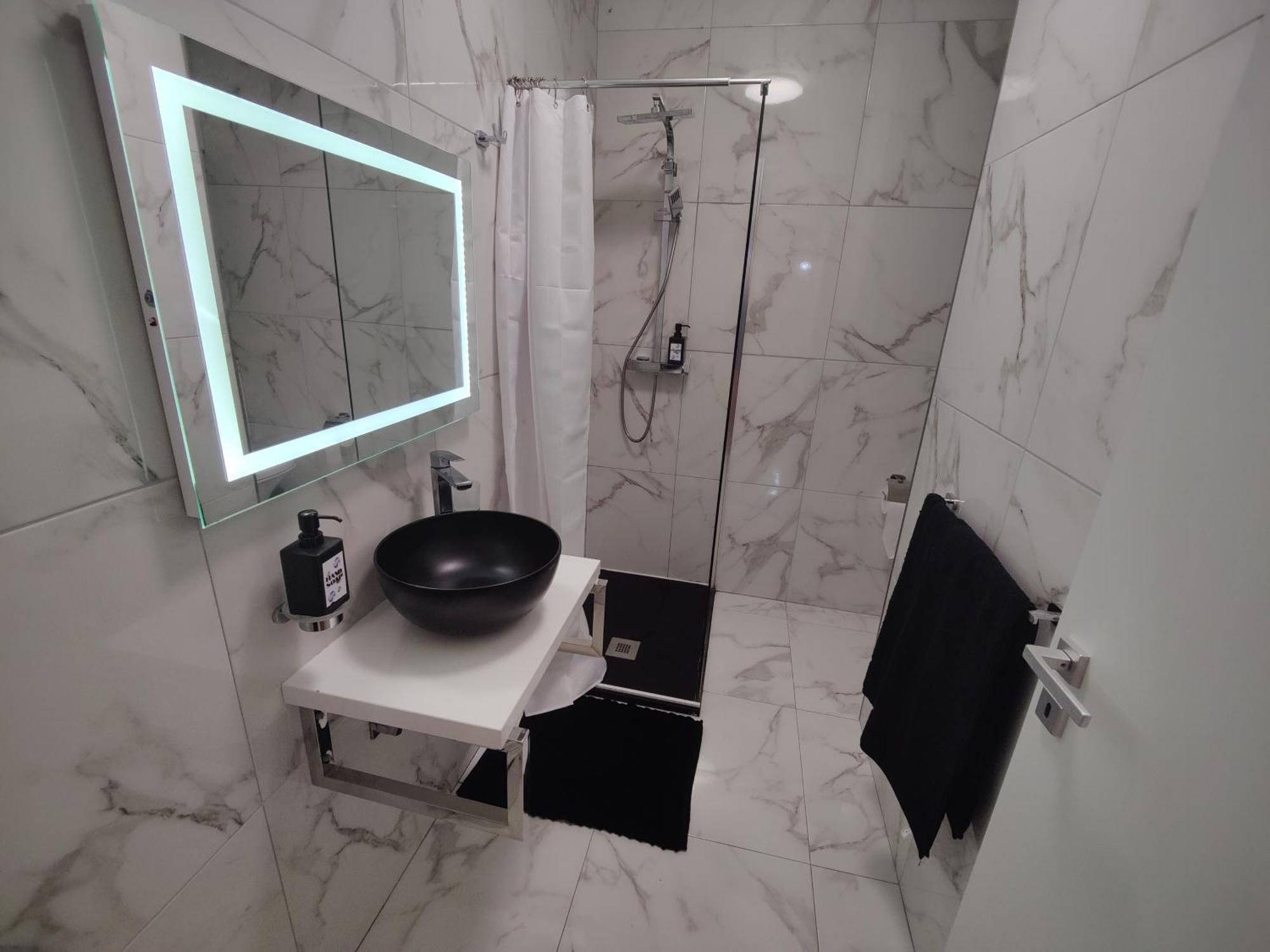 Central Modern Sliema 2 Bedroom Apartment 外观 照片